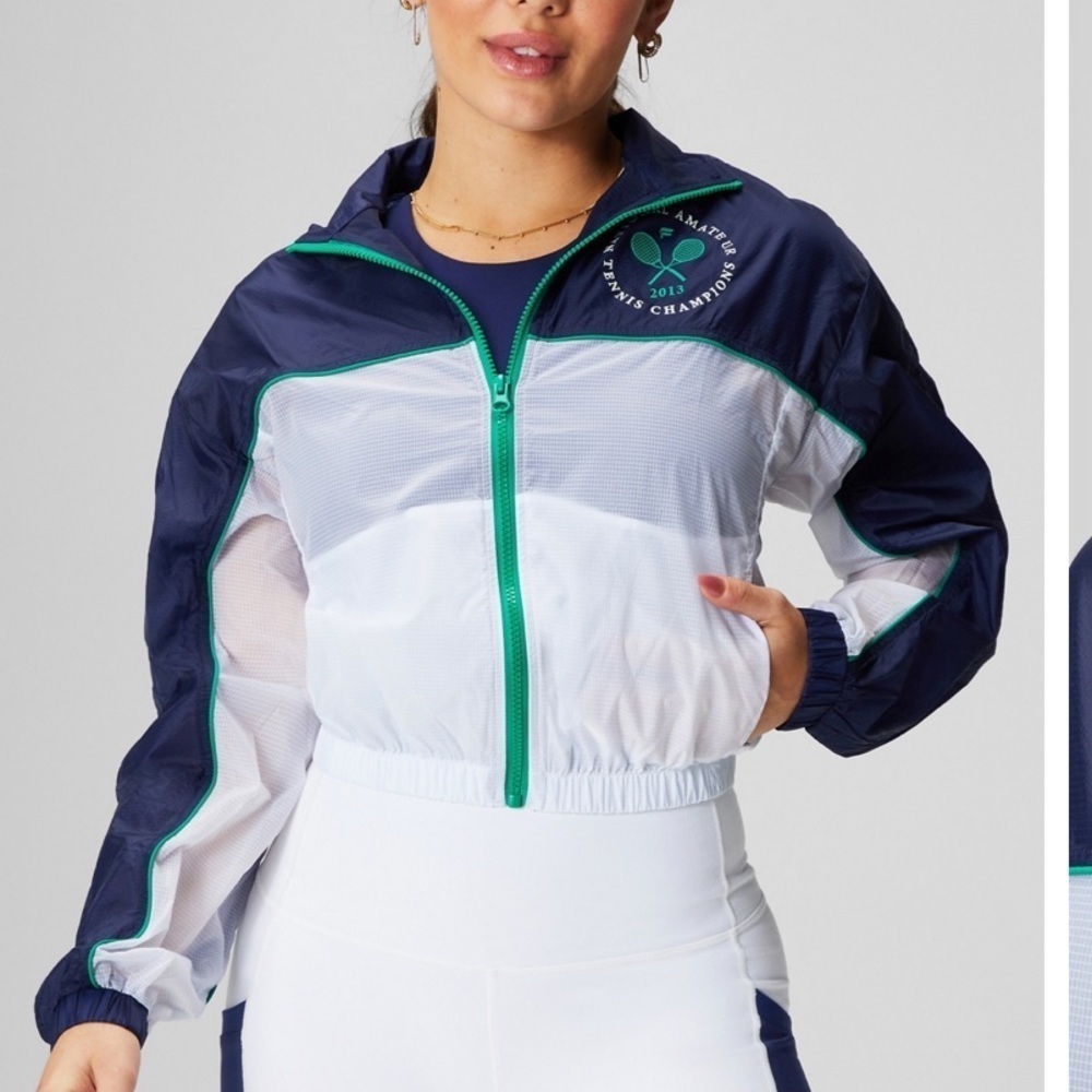 Fabletics Women’s payton Woven Jacket collegiate Navy/classic white size Medium